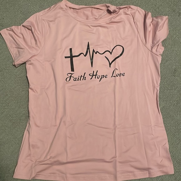 Graphic tee - Picture 1 of 1